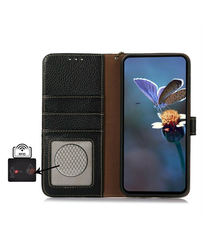 Housse iPhone 17 Pro Max en Cuir avec Pendentif